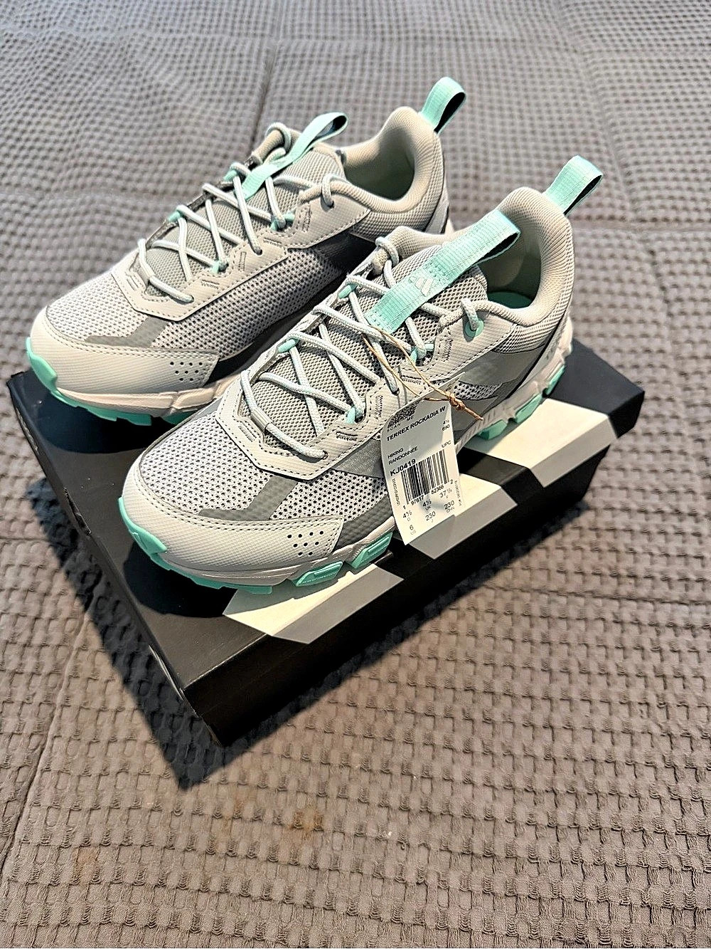 adidas Terrex Rockadia W Women's Hiking Shoes Gray/Mint US 6 Medium